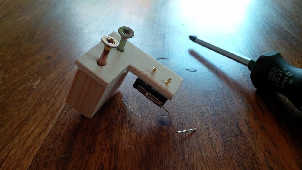 chapter-19-17-plunger-switch-assembly.jp